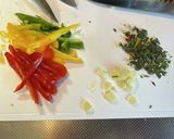 パンチェッタと彩野菜のペペロンチーノ作り方1写真
