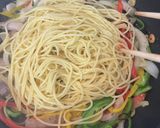 パンチェッタと彩野菜のペペロンチーノ作り方7写真