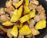 鶏もも肉とさつまいもの照り照り炒め作り方5写真