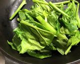 うにバターほうれん草でつけ合わせ作り方3写真