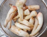 里芋の芽、筍、うこぎのお吸い物　魚醤使用作り方1写真