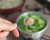 たっぷり野菜と高野豆腐のみそ汁作り方3写真