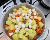 根菜スープ！で冷蔵庫のお掃除か？作り方1写真