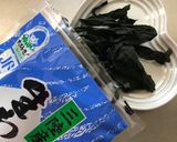 三陸産塩蔵わかめと新玉ねぎのサラダ作り方1写真