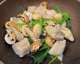 牡蠣とタラのオイル炒め作り方7写真