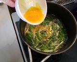 水菜とベーコンのふわたま中華スープ作り方3写真