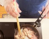 めんつゆで簡単！ふんわり卵の親子丼作り方3写真