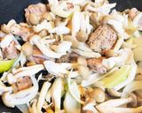 鶏モモ肉の味噌バター　クリーム煮作り方4写真