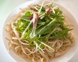 胡麻油香る！水菜と塩昆布のぶっかけうどん作り方4写真