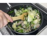 鶏もも肉ときゃべつの塩レモン炒め★動画あり★作り方20写真