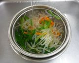 茹でて和えるだけ！もやしの塩こうじ和え作り方3写真