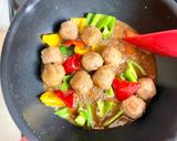 お弁当にも♬玄米甘酒で彩り甘辛肉団子作り方5写真