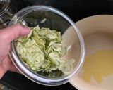 ズッキーニとチーズのオープンオムレツ作り方7写真