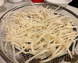 新玉ねぎともやしのサラダ作り方1写真