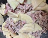 旬☆タケノコと豚肉とわかめの炒め煮作り方3写真