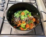 ターメリック香る緑黄色野菜スープ作り方4写真