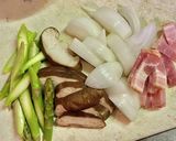 新玉ねぎとアスパラ＆卵の焼きうどん作り方1写真