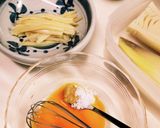 茹でたて筍で☆姫皮のおさしみ♪黄身酢あん作り方7写真