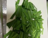 簡単。ニラ焼き飯！作り方1写真