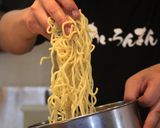 【簡単】濃厚豚骨風博多屋台の焼きらーめん作り方3写真