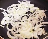 焼肉のタレで出来る　豚玉炒め作り方2写真
