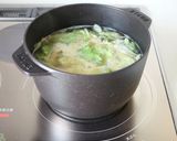 簡単な【レタスと卵の中華スープ】作り方4写真