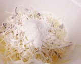 三陸産塩蔵わかめで作るお好み焼き風作り方1写真