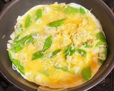 キヌサヤとしらすのお好み焼き風オムレツ作り方5写真