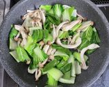 青梗菜とシメジのカルボナーラ丼☆作り方4写真