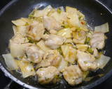 簡単！鶏ももと大根の皮の新生姜炒め作り方6写真