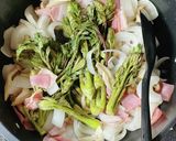 春限定！タラの芽と新玉ねぎのグラタン作り方5写真
