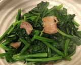 自家製ベーコンと法蓮草のソテー作り方3写真