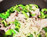 ごまたっぷりピーマンと豚肉のオイ生姜炒め作り方2写真