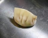 餃子!春キャベツと新玉葱 外パリ中とろ作り方5写真