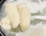 誰でも簡単　ふっくら柔らかい鶏肉の茹で方作り方3写真