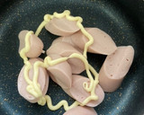 お弁当にも・魚肉ソーセージのマヨ炒め作り方1写真