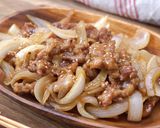 豚こま切れ肉と新玉ねぎの生姜焼き作り方6写真