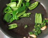 干し豆腐の豚肉とピーマンのピリ辛塩炒め作り方7写真