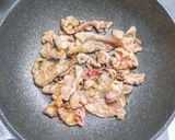豚こま肉と春菊のピリカラ醤油炒め作り方3写真