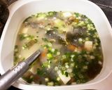 なめことわかめと豆腐の味噌汁作り方3写真