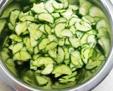 水煮大豆ときゅうり、人参のサラダ作り方2写真