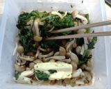 キノコと春菊のバター炒め作り方4写真