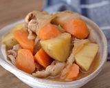 家庭料理の定番!豚バラ肉じゃが作り方8写真