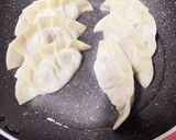 季節限定の行者ニンニクの餃子！作り方3写真
