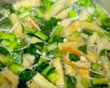 えのき 人参 小松菜 油揚げの味噌汁^^作り方8写真