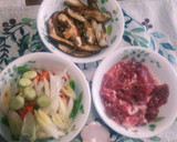 ヘルシーに！豚肉と野菜と椎茸の焼きそば作り方1写真