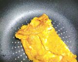 卵１個で！普通のフライパンで！【卵焼き】作り方2写真