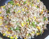 ミンチ豆苗コーンの香ばし焦がしチャーハン作り方4写真