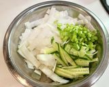 【簡単】大根のピーラーサラダ作り方1写真