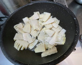 ははつゆとごま油で筍と牛肉炒め作り方2写真